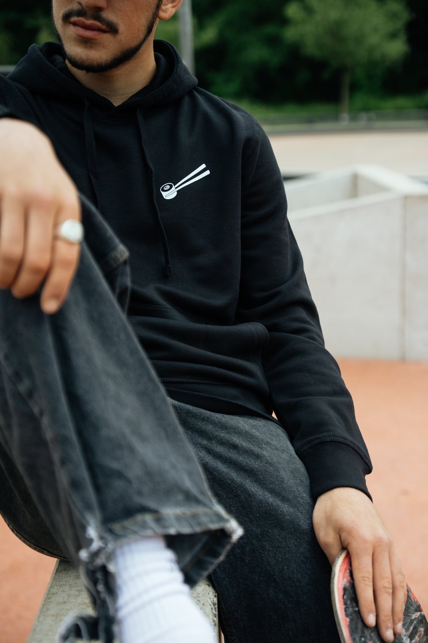 Chopstick grip Maki roll Hoodie Black